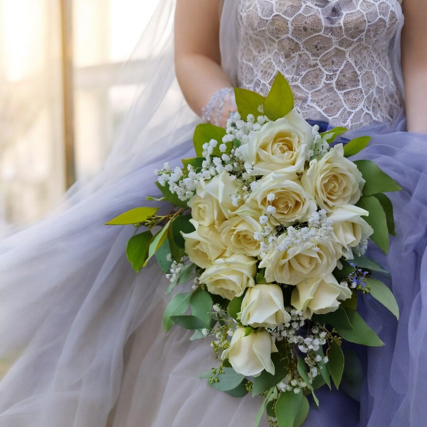 <tc>Ivory Elegance Bride</tc>